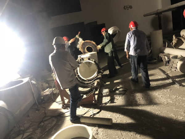 富麗達工地加班現場