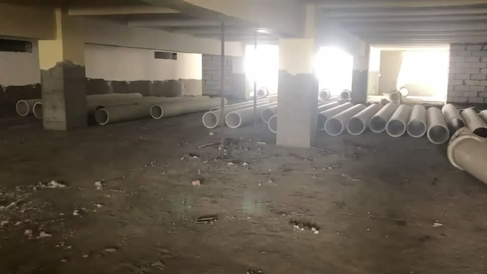 酸紡連廊進回酸管道安裝現場【視頻】